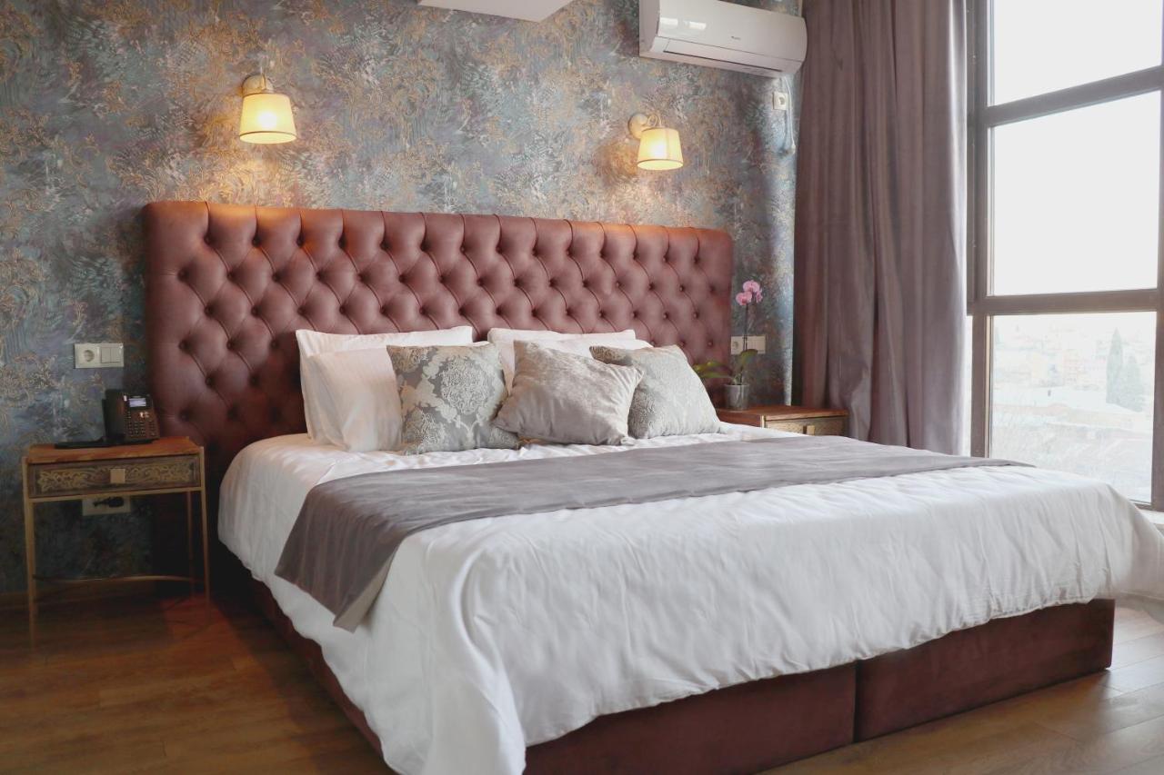 Omart Hotel - Gallery Tbilisi Buitenkant foto