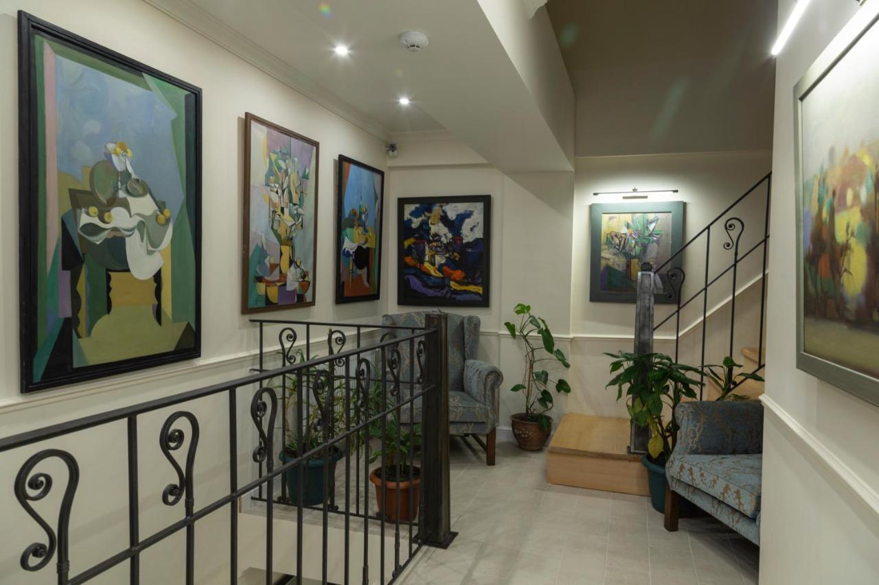 Omart Hotel - Gallery Tbilisi Buitenkant foto