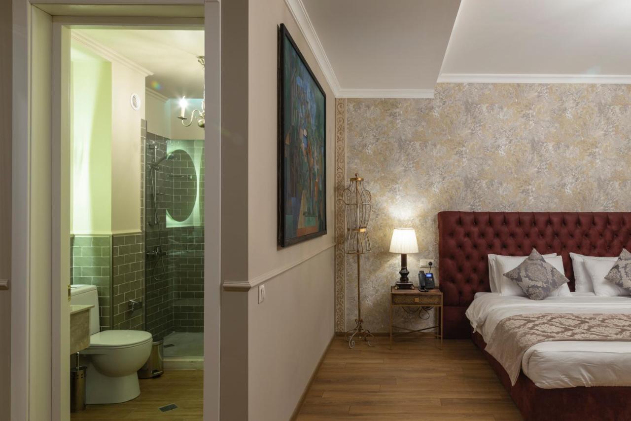 Omart Hotel - Gallery Tbilisi Buitenkant foto