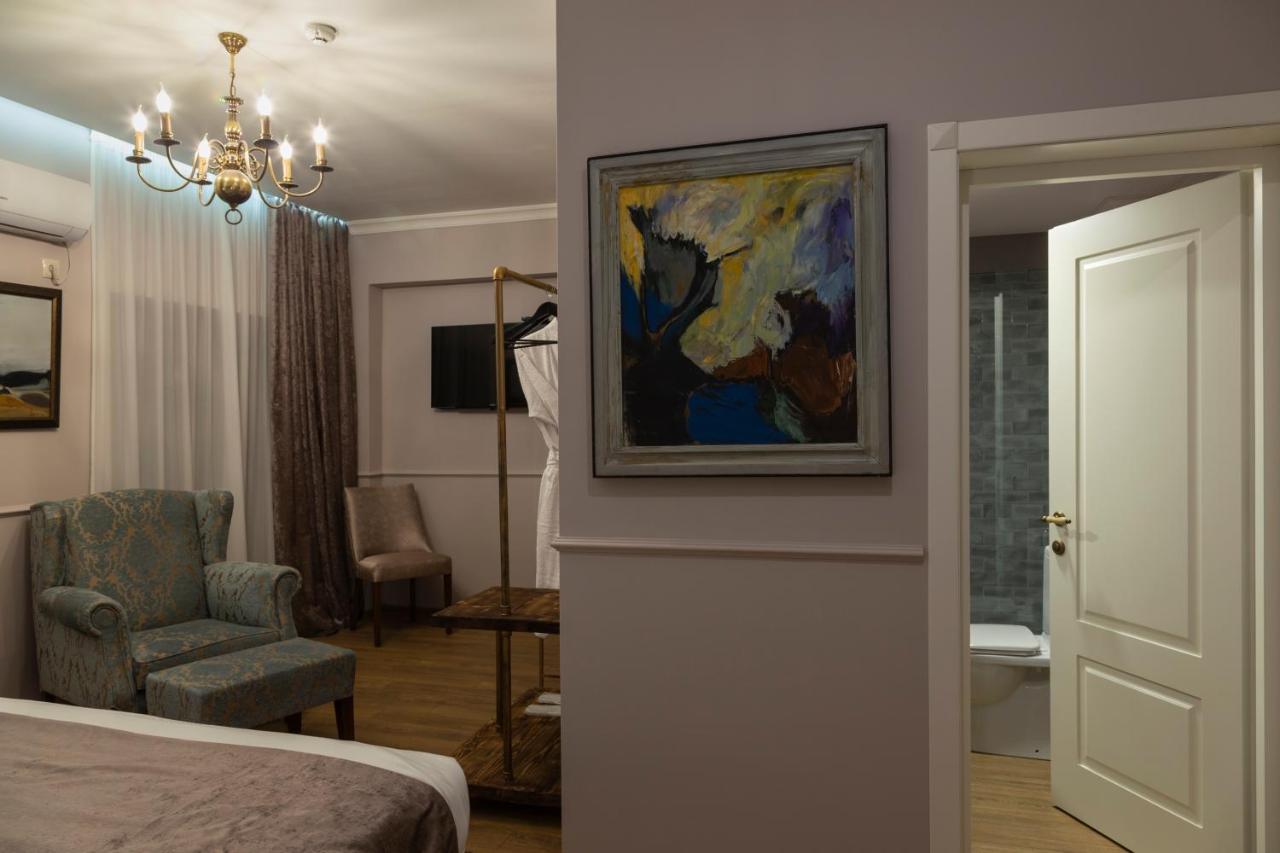 Omart Hotel - Gallery Tbilisi Buitenkant foto