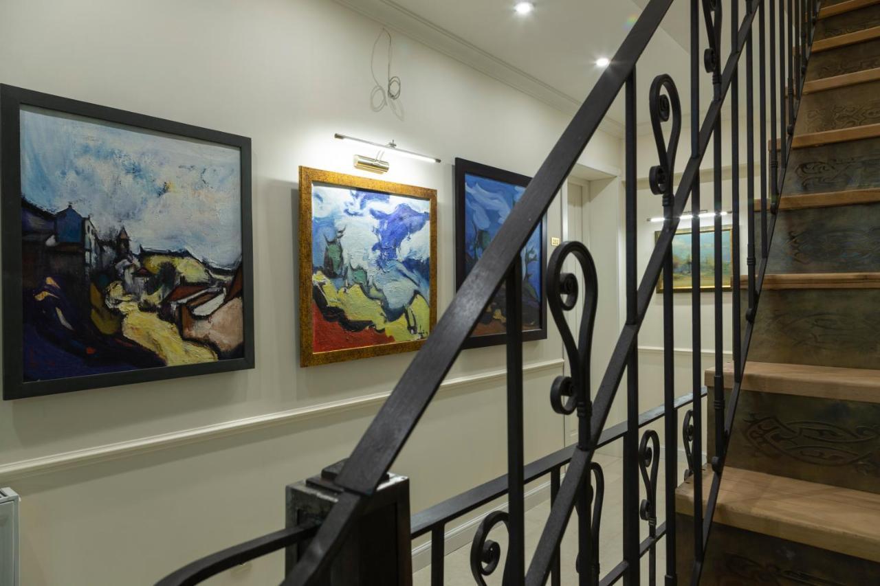 Omart Hotel - Gallery Tbilisi Buitenkant foto